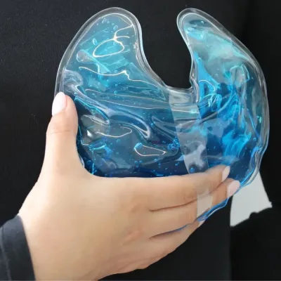Compresse en gel froide et chaude pour la poitrine