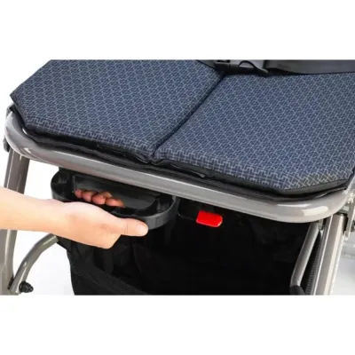 Fauteuil roulant électrique Kompas Invacare