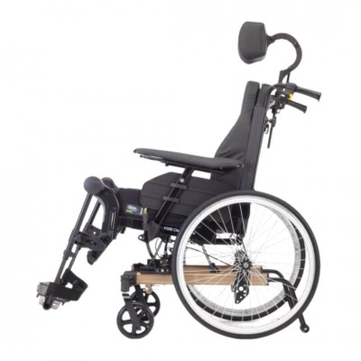 Invacare Rea Clematis Pro Wheelchair
