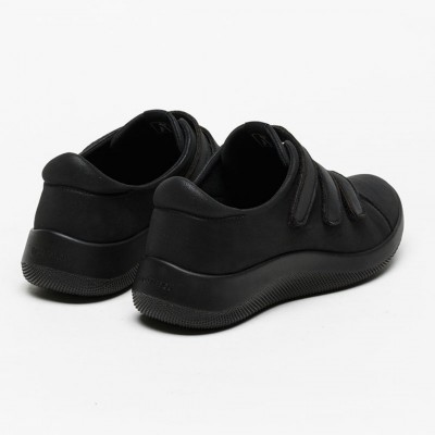 Manyara Black Velcro Sneakers