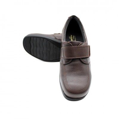 Walk Brown Diabetic Shoe