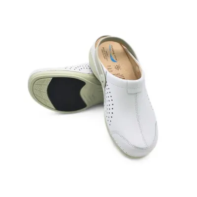 Sabot blanc à crampons Wash’Go Veneza