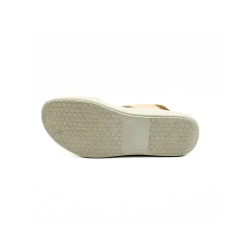Sandales Garda confortables Beige brillantes | Confortable | ® Loja Ortopédica