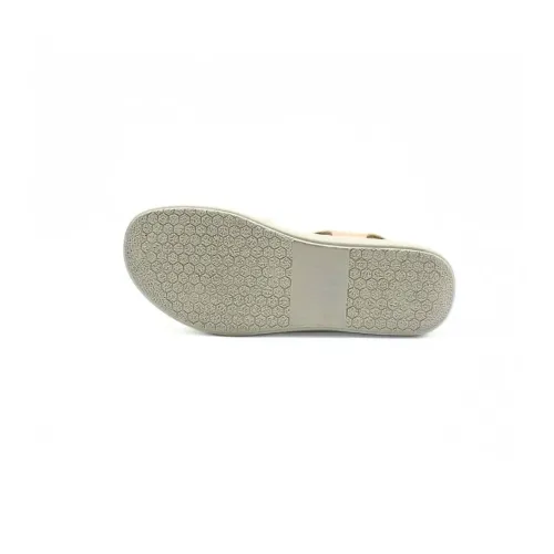 Sandales Pavia confortables Beige brillantes | Chaussures d’été | ® Loja Ortopédica