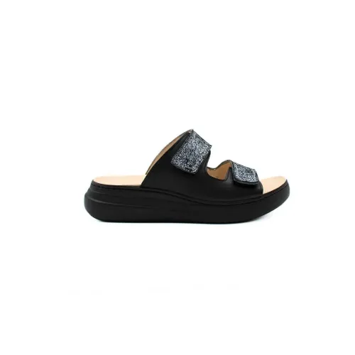 Pantoufle Pisa confortable noir brillant | Chaussures d’été | ® Loja Ortopédica