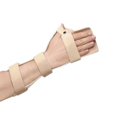 Attelle immobilisatrice Main en position plate
