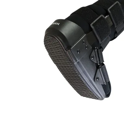 Bota Walker Corta y Fija