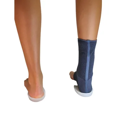 Pied élastique pour tendon d’Achille chimé