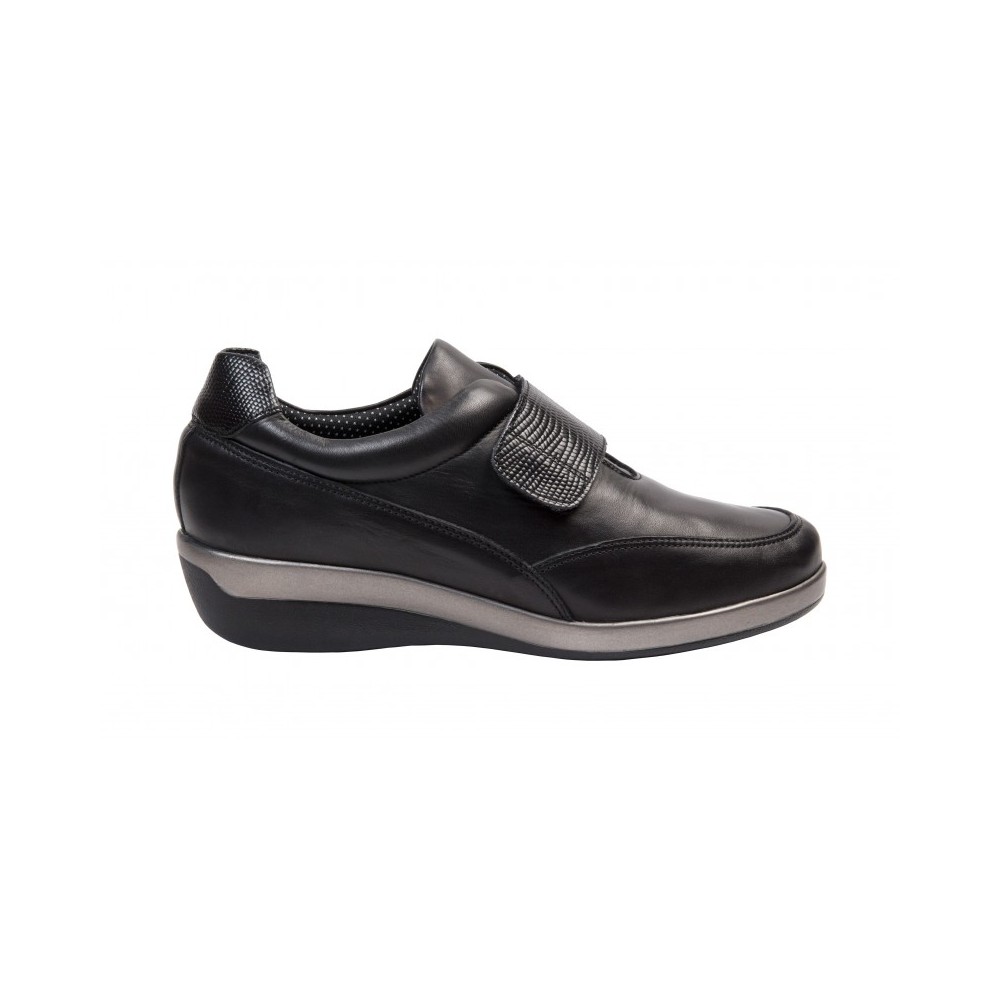 Ana black diabetic shoe